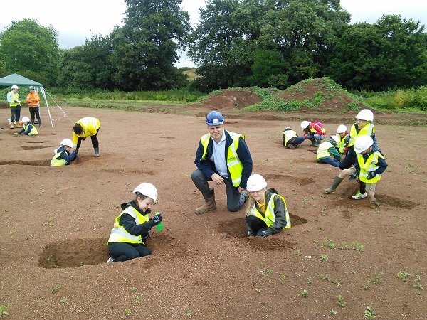 Young pupils enjoy uncovering history on Matford dig with local housebuilder